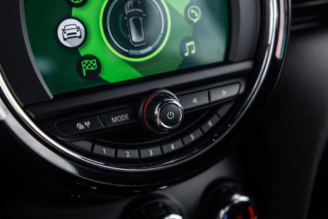 MINI 5-Deurs 1.5 One Chili AIRCO / 5 DEURS / GREY / PERFECT ONDERHOUDEN / BENZINE