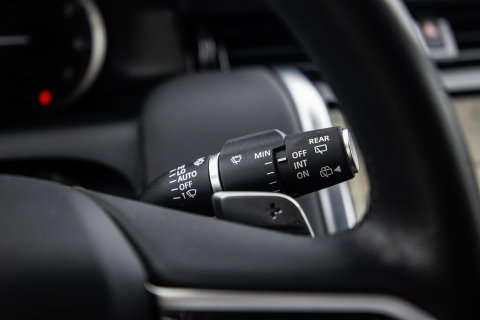Land Rover Discovery Sport P300e 1.5 SE R-DYNAMIC / CARPLAY / LEER / DEALER ONDERHOUDEN / CAMERA