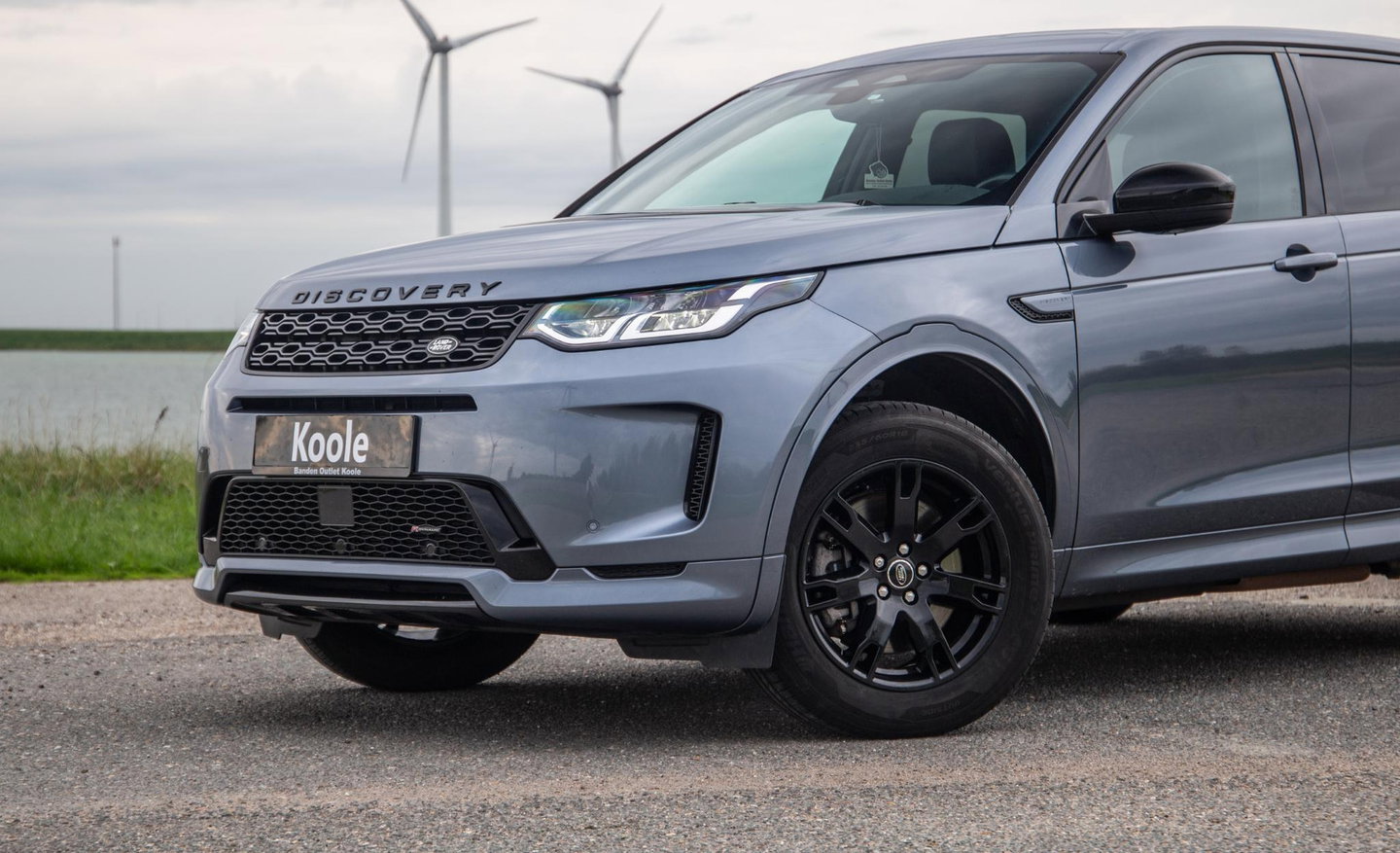 Land Rover Discovery Sport P300e 1.5 SE R-DYNAMIC / CARPLAY / LEER / DEALER ONDERHOUDEN / CAMERA