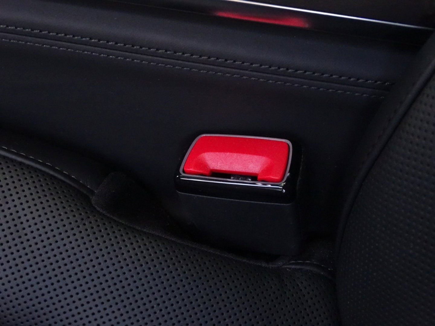 Audi A8 60 TFSi e Lang 449PK S line / B&O / TV's / alcantara / softclose / massage / 360°