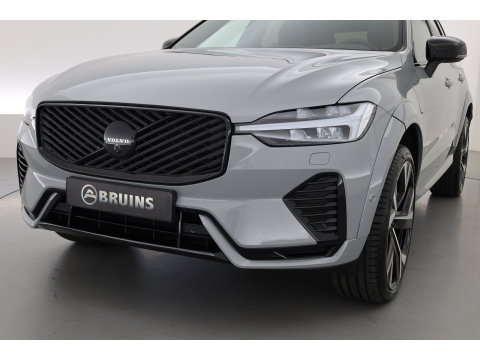 Volvo XC60 2.0 T8 Plug-in hybrid AWD Ultra Black Edition | Luchtvering | Massage | Bowers & Wilkins | 22 inch | Trekhaak |