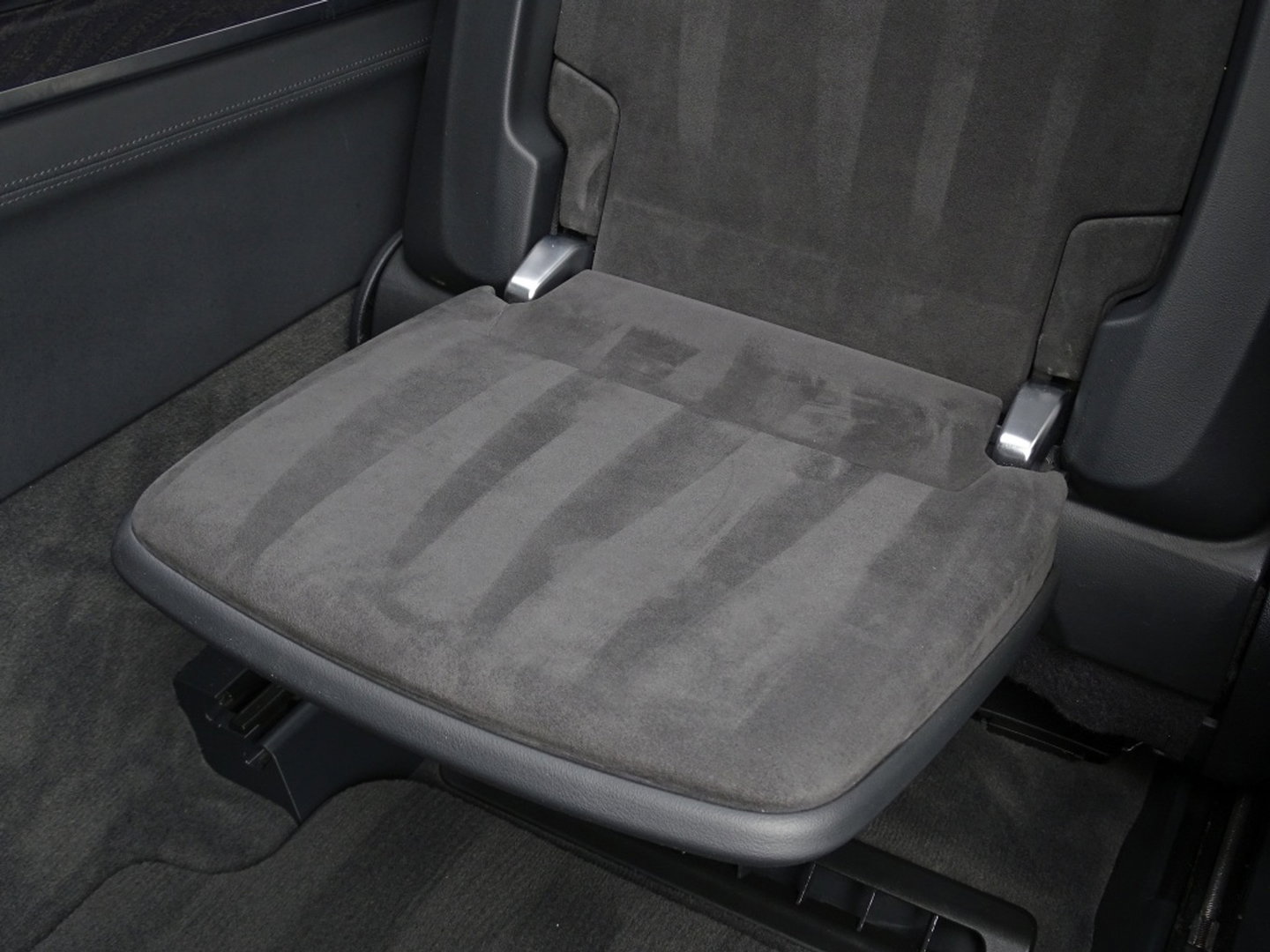 Audi A8 60 TFSi e Lang 449PK S line / B&O / TV's / alcantara / softclose / massage / 360°