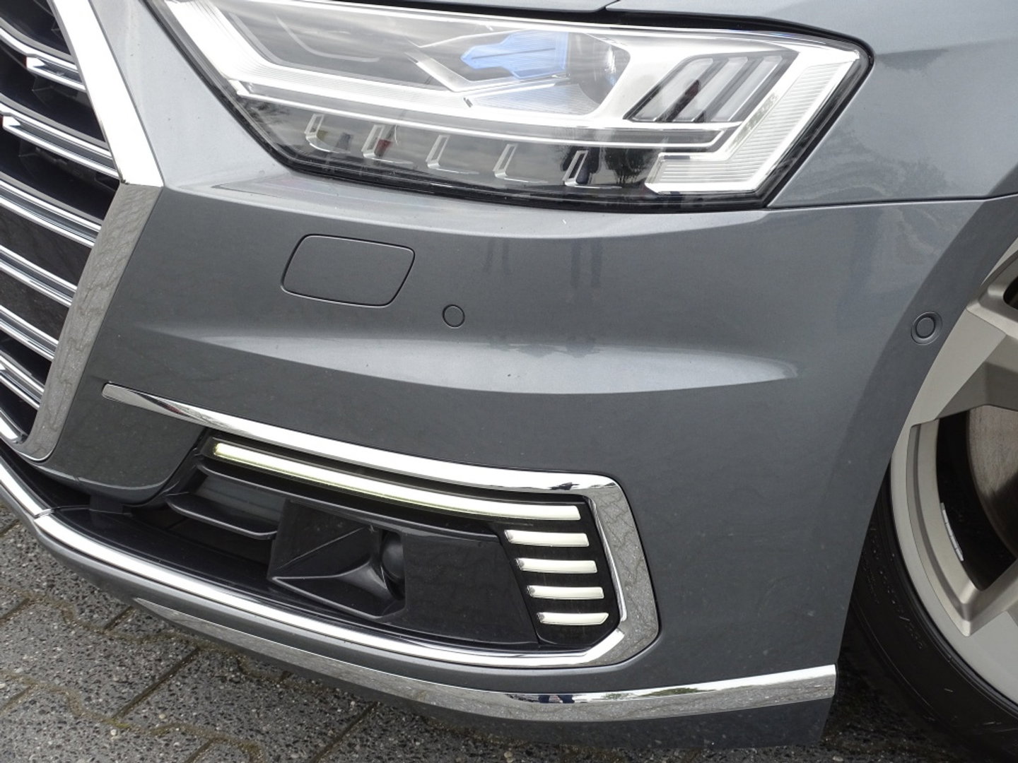 Audi A8 60 TFSi e Lang 449PK S line / B&O / TV's / alcantara / softclose / massage / 360°