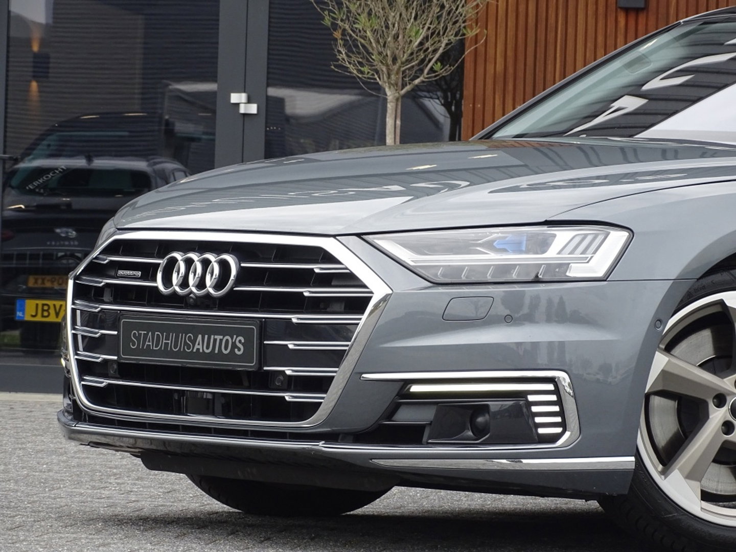 Audi A8 60 TFSi e Lang 449PK S line / B&O / TV's / alcantara / softclose / massage / 360°