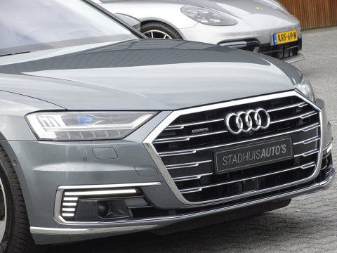 Audi A8 60 TFSi e Lang 449PK S line / B&O / TV's / alcantara / softclose / massage / 360°