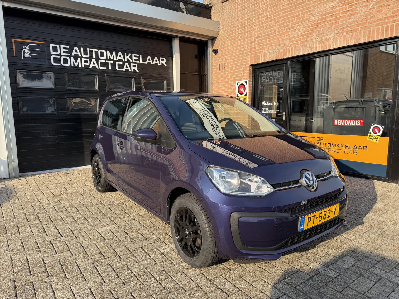 Volkswagen up!