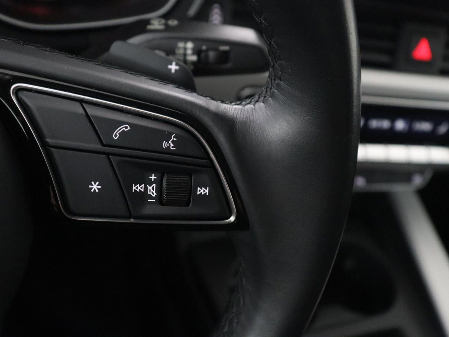 Audi A4 Limousine 35 TFSI Pro Line