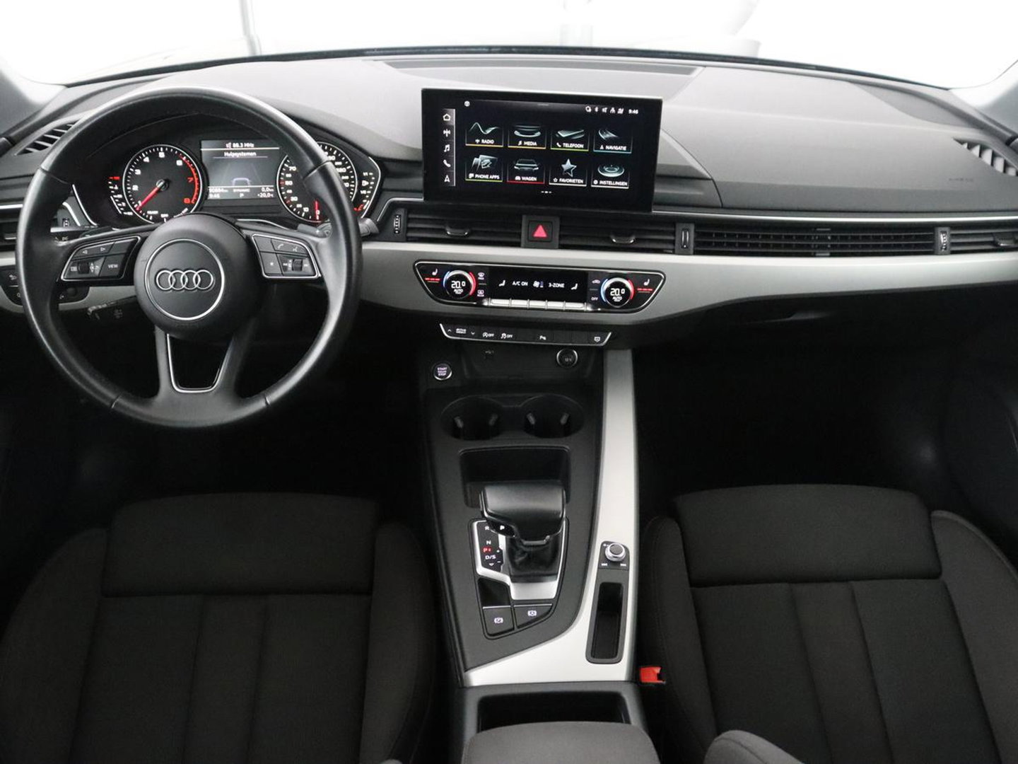 Audi A4 Limousine 35 TFSI Pro Line