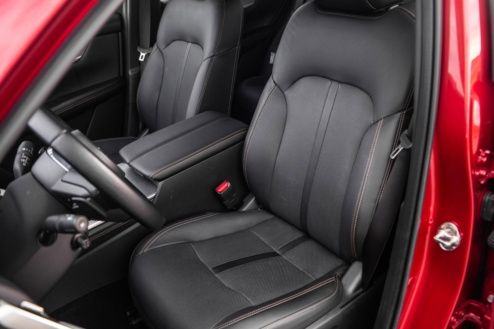 Mazda CX-60 2.5 e-SkyActiv PHEV Homura / STOELVERWARMING + KOELING / CARPLAY / ADAPTIVE CRUISE