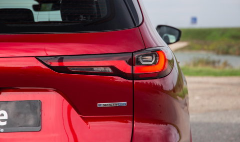 Mazda CX-60 2.5 e-SkyActiv PHEV Homura / STOELVERWARMING + KOELING / CARPLAY / ADAPTIVE CRUISE