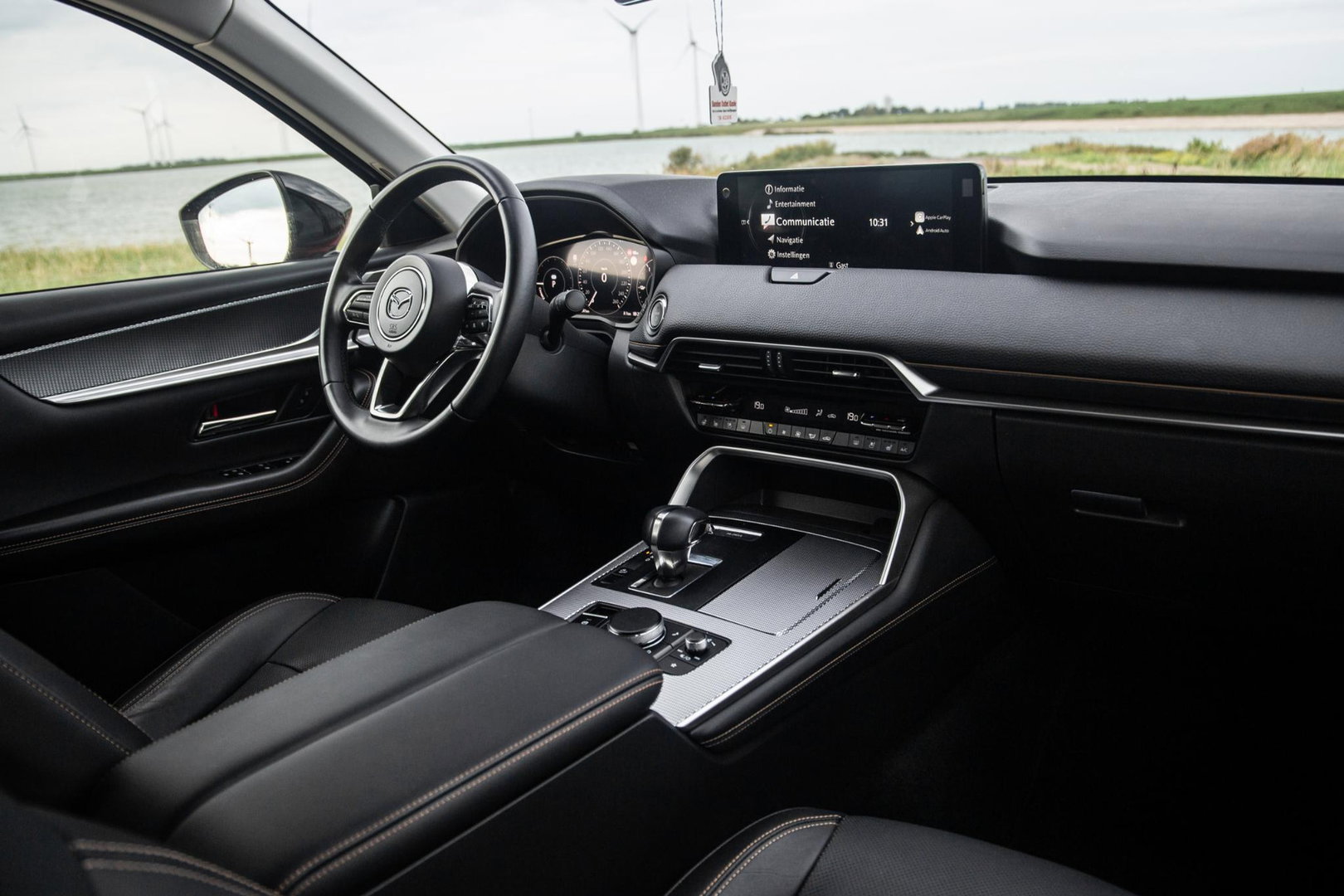 Mazda CX-60 2.5 e-SkyActiv PHEV Homura / STOELVERWARMING + KOELING / CARPLAY / ADAPTIVE CRUISE