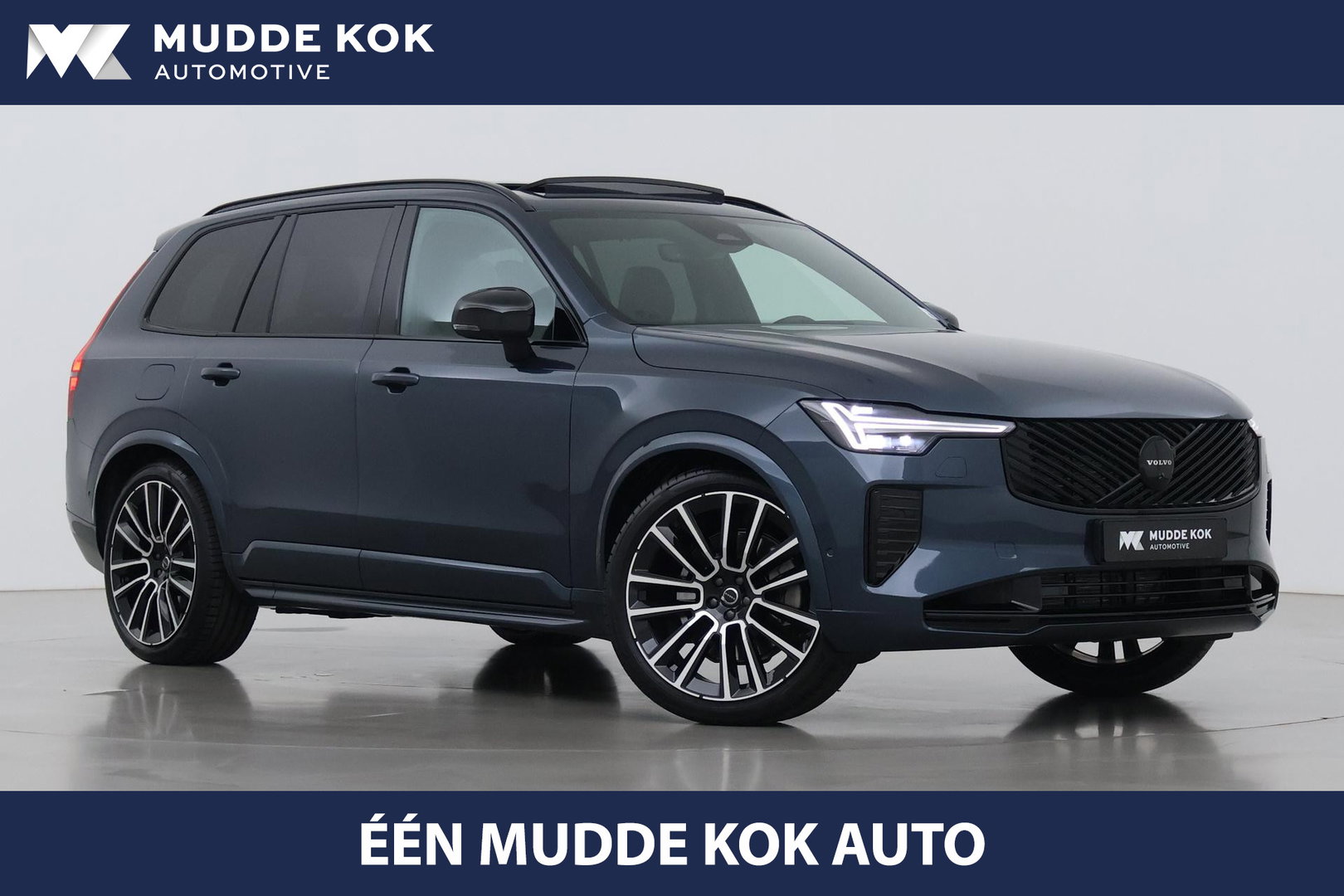 Volvo XC90 T8 Ultra Black Edition | Luchtvering | B&W | Stoelventilatie | 22 inch | Pilot Assist