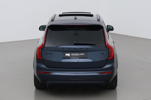 Volvo XC90 T8 Ultra Black Edition | Luchtvering | B&W | Stoelventilatie | 22 inch | Pilot Assist