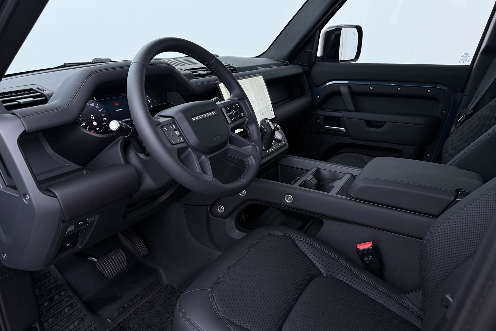 Land Rover Defender 110 P300e X-Dynamic SE | FACELIFT | Luchtvering | ClearSight | Black Pack | Panoramadak | Trekhaak | 360° Camera | Koelbox | ACC