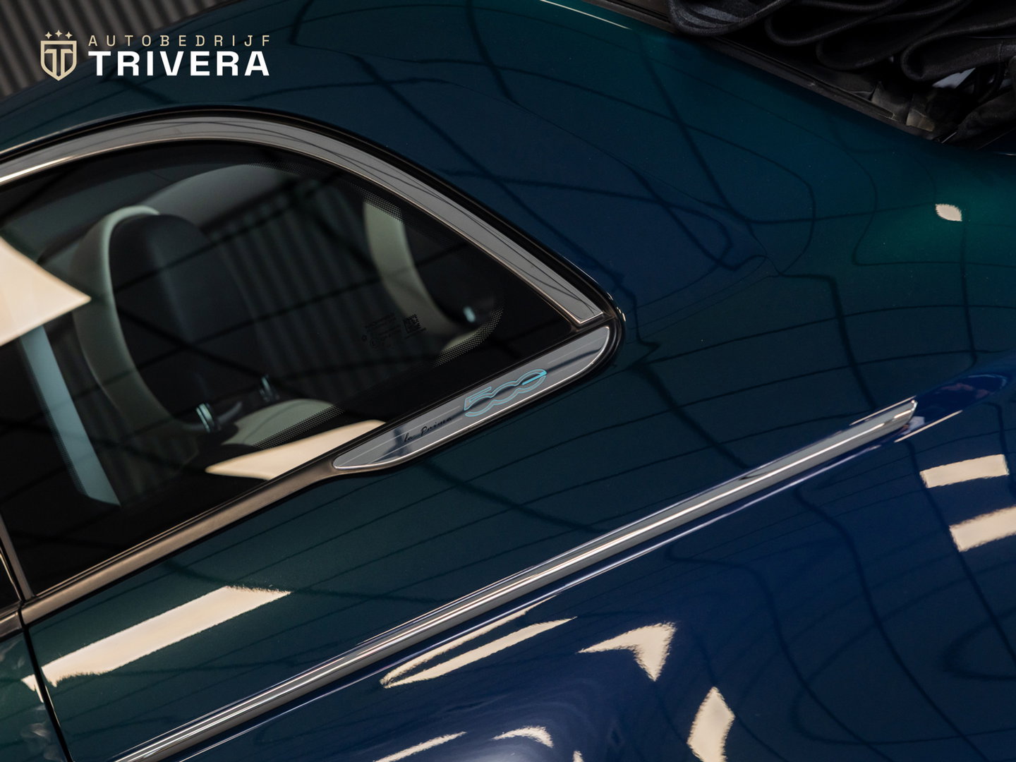 Fiat 500 La Prima cabrio 42 kWh l SoH 95% l AUT.l 360° camera l Stoel verwarming l Leder l CARPLAY l BTW - auto l Dealer onderh.