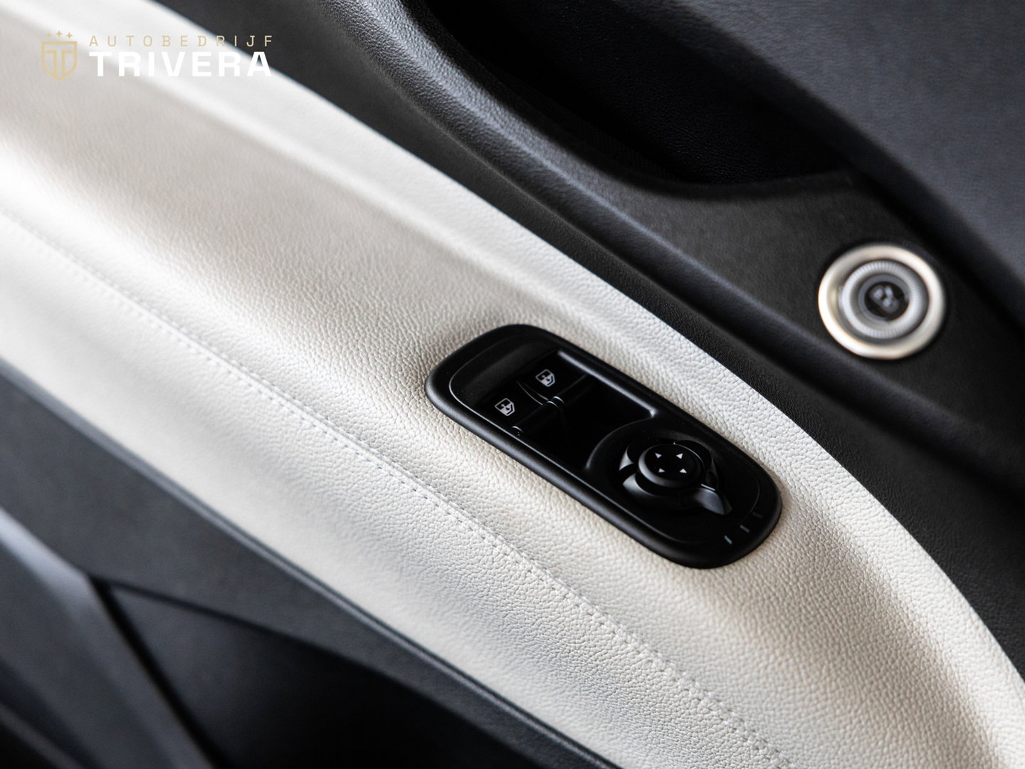 Fiat 500 La Prima cabrio 42 kWh l SoH 95% l AUT.l 360° camera l Stoel verwarming l Leder l CARPLAY l BTW - auto l Dealer onderh.