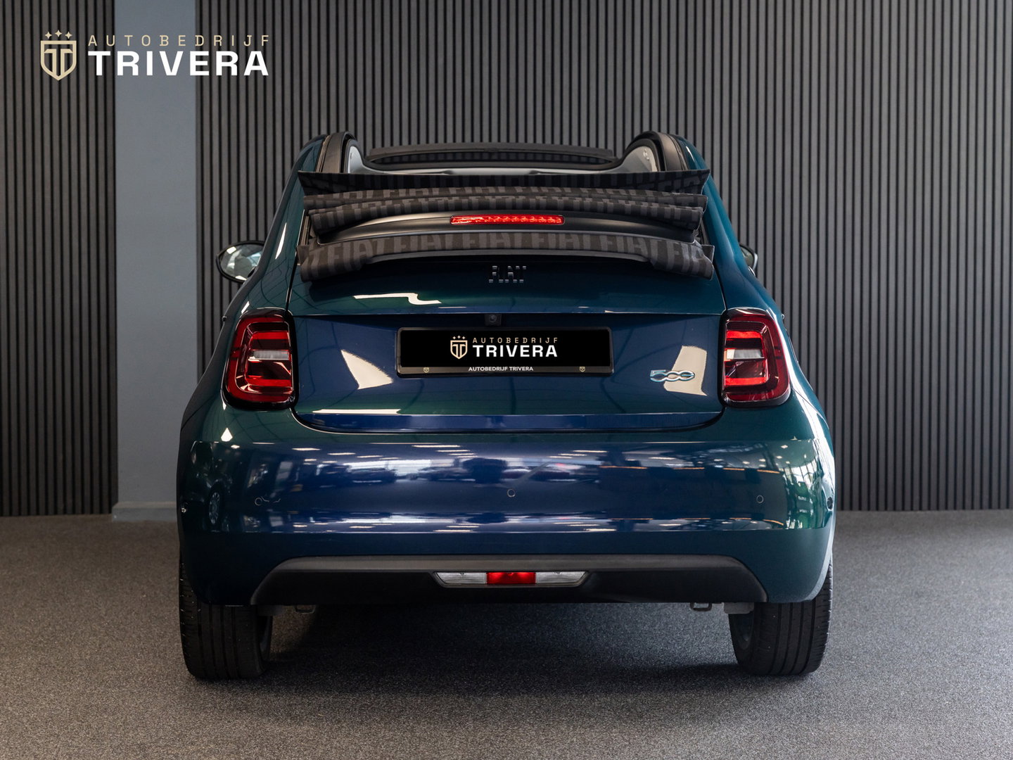 Fiat 500 La Prima cabrio 42 kWh l SoH 95% l AUT.l 360° camera l Stoel verwarming l Leder l CARPLAY l BTW - auto l Dealer onderh.