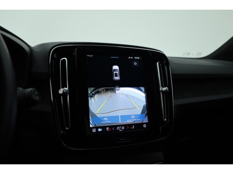 Volvo XC40 Recharge Twin 408PK Ultimate | Pano-dak | Trekhaak | 360 camera |Stoel + stuurverw. | Warmtepomp |