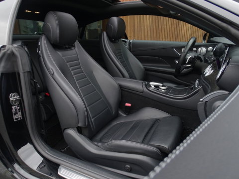 Mercedes-Benz E-Klasse Coupé 400 4 Matic 334PK AMG Edition 1 / Burmester *NAP*