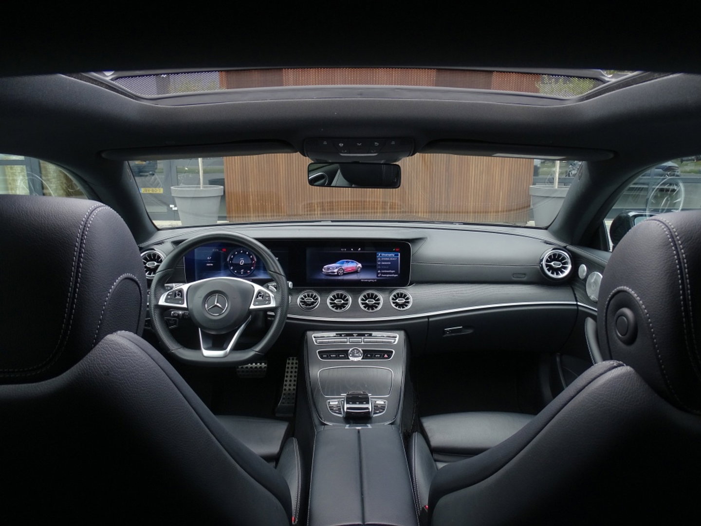 Mercedes-Benz E-Klasse Coupé 400 4 Matic 334PK AMG Edition 1 / Burmester *NAP*