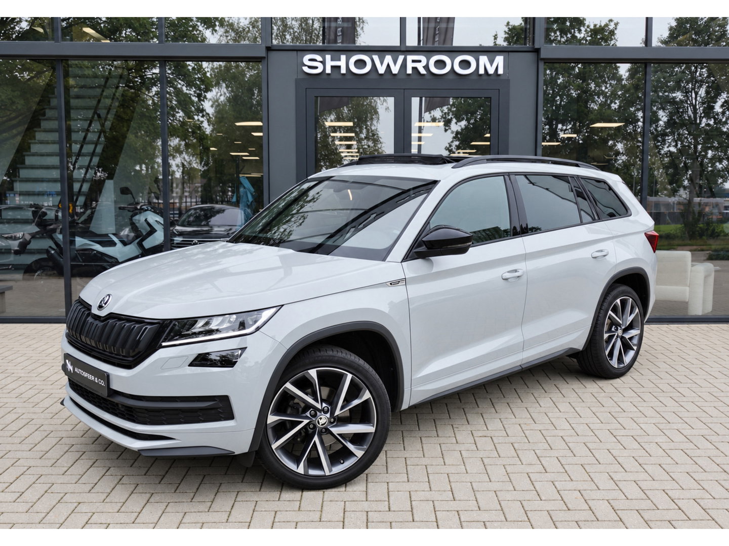 Škoda Kodiaq 1.5 TSI Sportline Edition Plus PANO CAM MEMORY