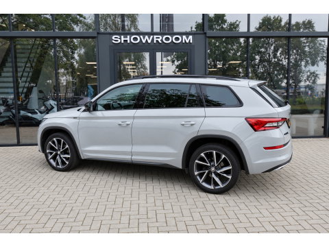Škoda Kodiaq 1.5 TSI Sportline Edition Plus PANO CAM MEMORY