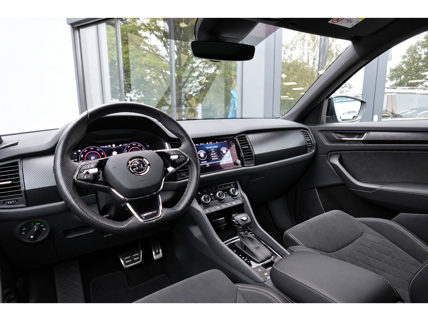 Škoda Kodiaq 1.5 TSI Sportline Edition Plus PANO CAM MEMORY