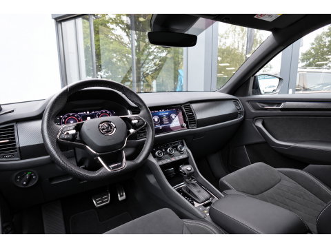 Škoda Kodiaq 1.5 TSI Sportline Edition Plus PANO CAM MEMORY
