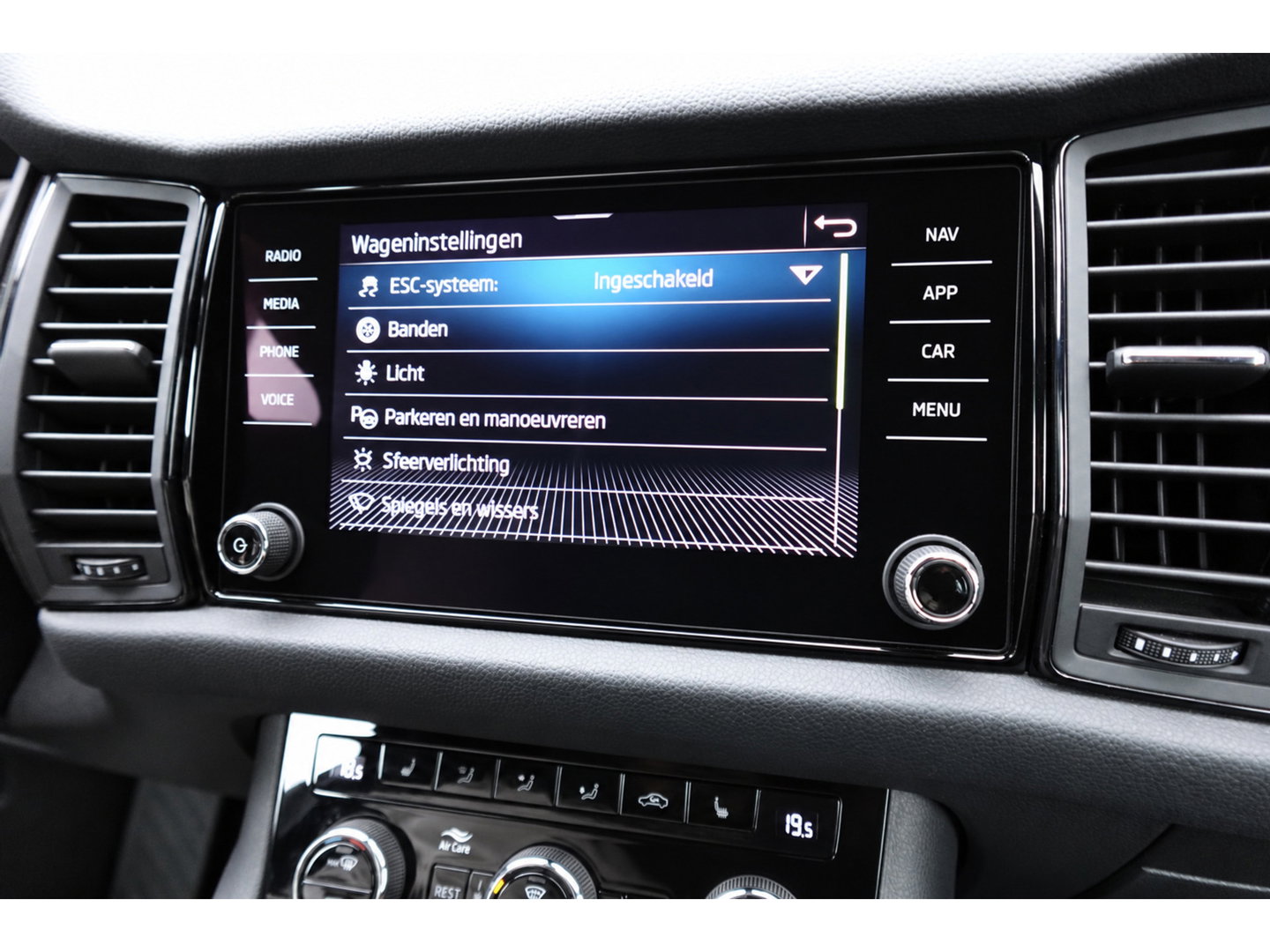 Škoda Kodiaq 1.5 TSI Sportline Edition Plus PANO CAM MEMORY