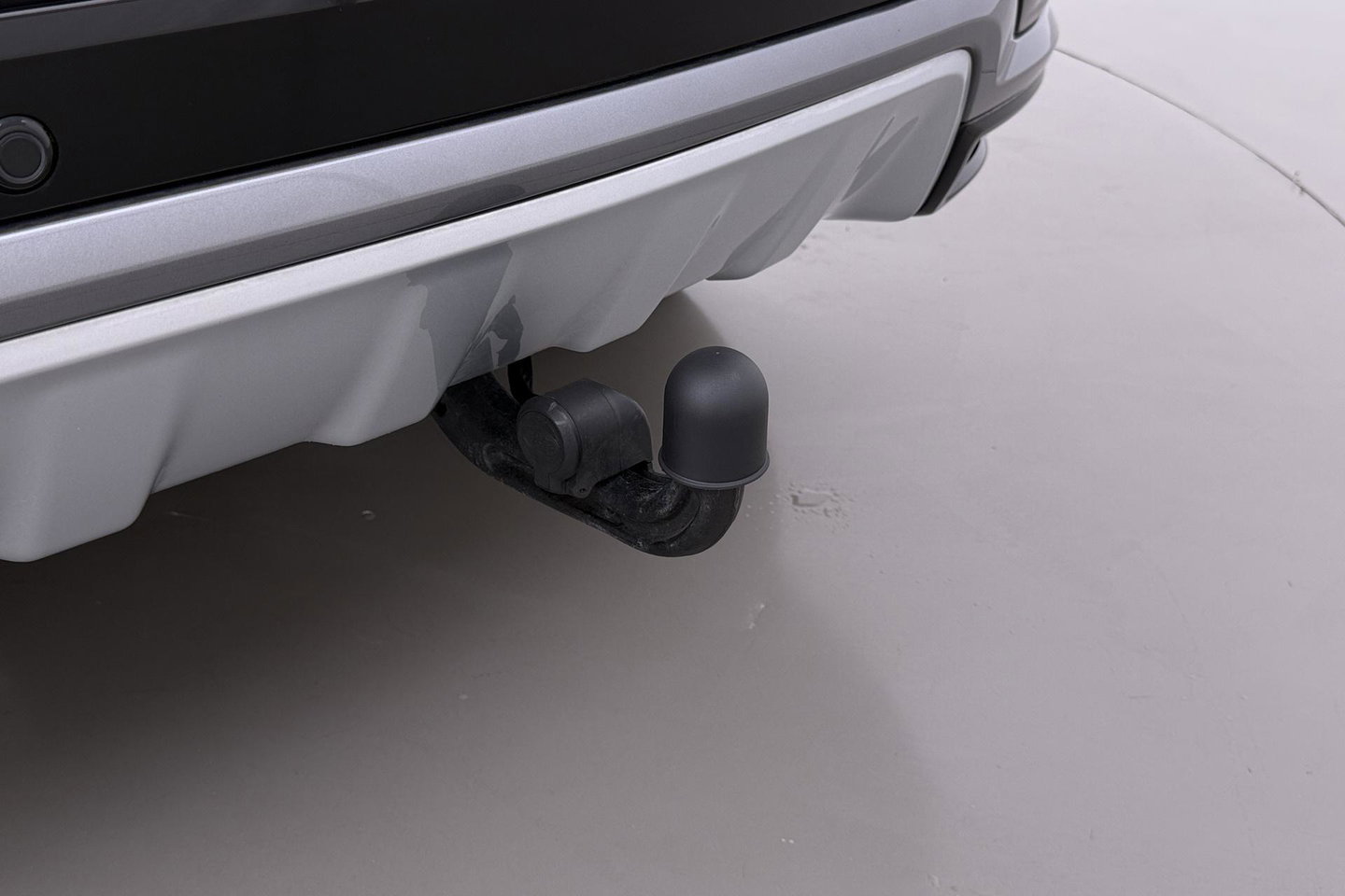 Land Rover Discovery Sport P300e Dynamic SE | Panoramadak | 19 inch | Trekhaak | Camera