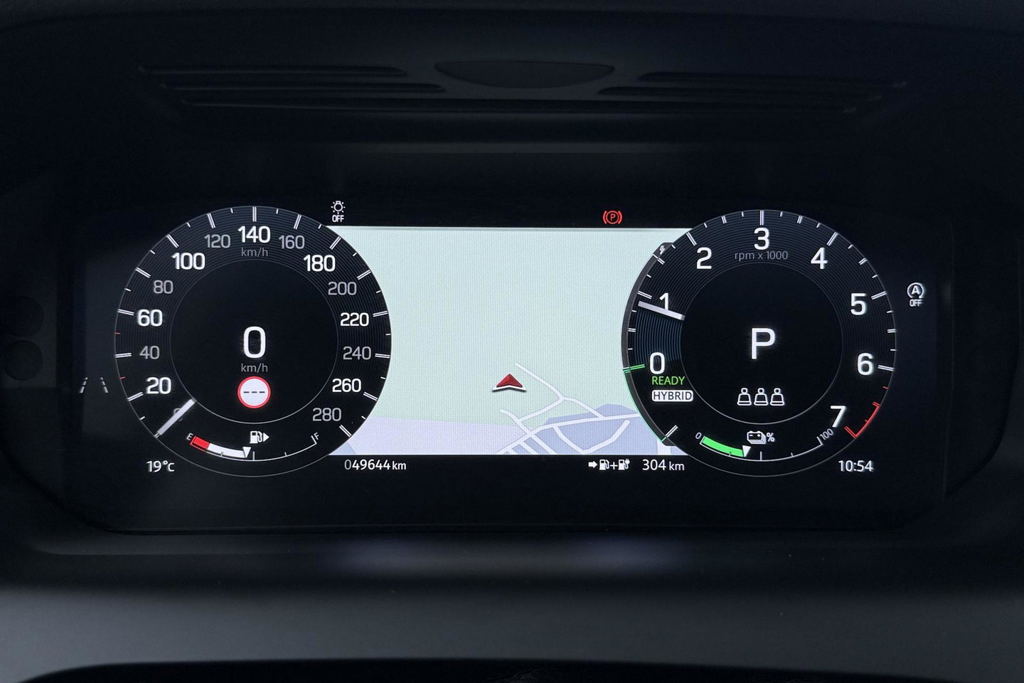 Land Rover Discovery Sport P300e Dynamic SE | Panoramadak | 19 inch | Trekhaak | Camera