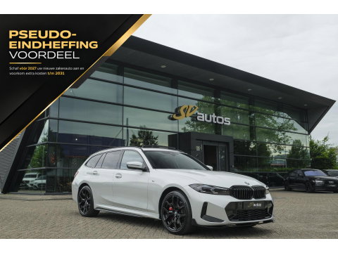BMW 3 Serie Touring 330e xDrive M-sport M3 stoelen Panoramadak *SOH 98%* Memory *BTW* Black pack NLauto 19" LMV