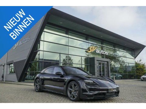 Porsche Taycan Cross Turismo 4 476pk 93 kWh Panoramadak Performance plus Bose Passenger display 21" LMV NLauto Matrix led Warmtepomp