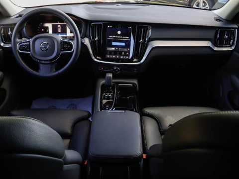 Volvo V60 T6 PHEV 350PK AWD Plus Dark Trekh. 19'' Leer Harman Kardon Thor Lights