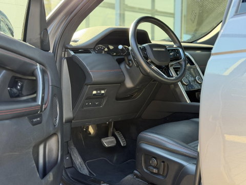 Land Rover Discovery Sport P300e 1.5 R-Dynamic SE |Pano|ACC|Leer|Meridian|Memory|Winterpakket|Sfeer|20"AllSeason
