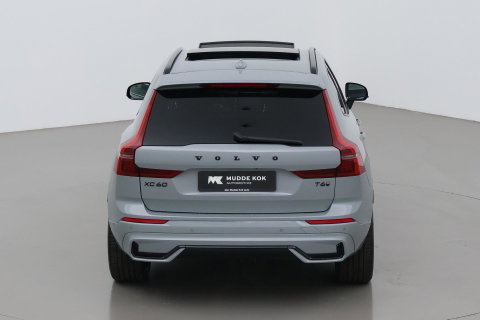 Volvo XC60 T6 Plus Black Edition | Harman/Kardon | Pilot Assist | Panoramadak | 360° Camera | Head-Up | Stoel+Stuurverwarming | 21 Inch