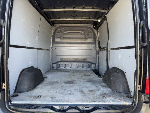 Mercedes-Benz Sprinter 314 2.2 CDI L1H1 Functional RWD / vaste prijs rijklaar € 19.950 ex btw / euro 6 / bpm vrij / lease vanaf € 336 / camera / climate control / trekhaak / grijs metallic !