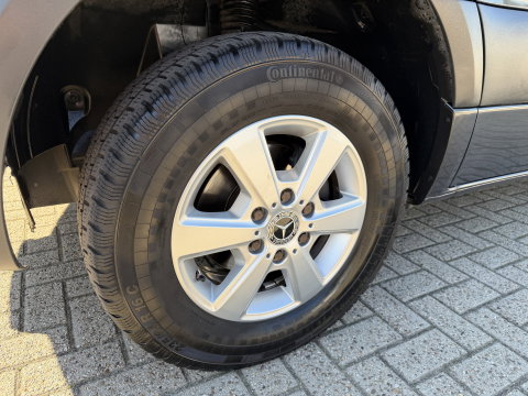 Mercedes-Benz Sprinter 314 2.2 CDI L1H1 Functional RWD / vaste prijs rijklaar € 19.950 ex btw / euro 6 / bpm vrij / lease vanaf € 336 / camera / climate control / trekhaak / grijs metallic !