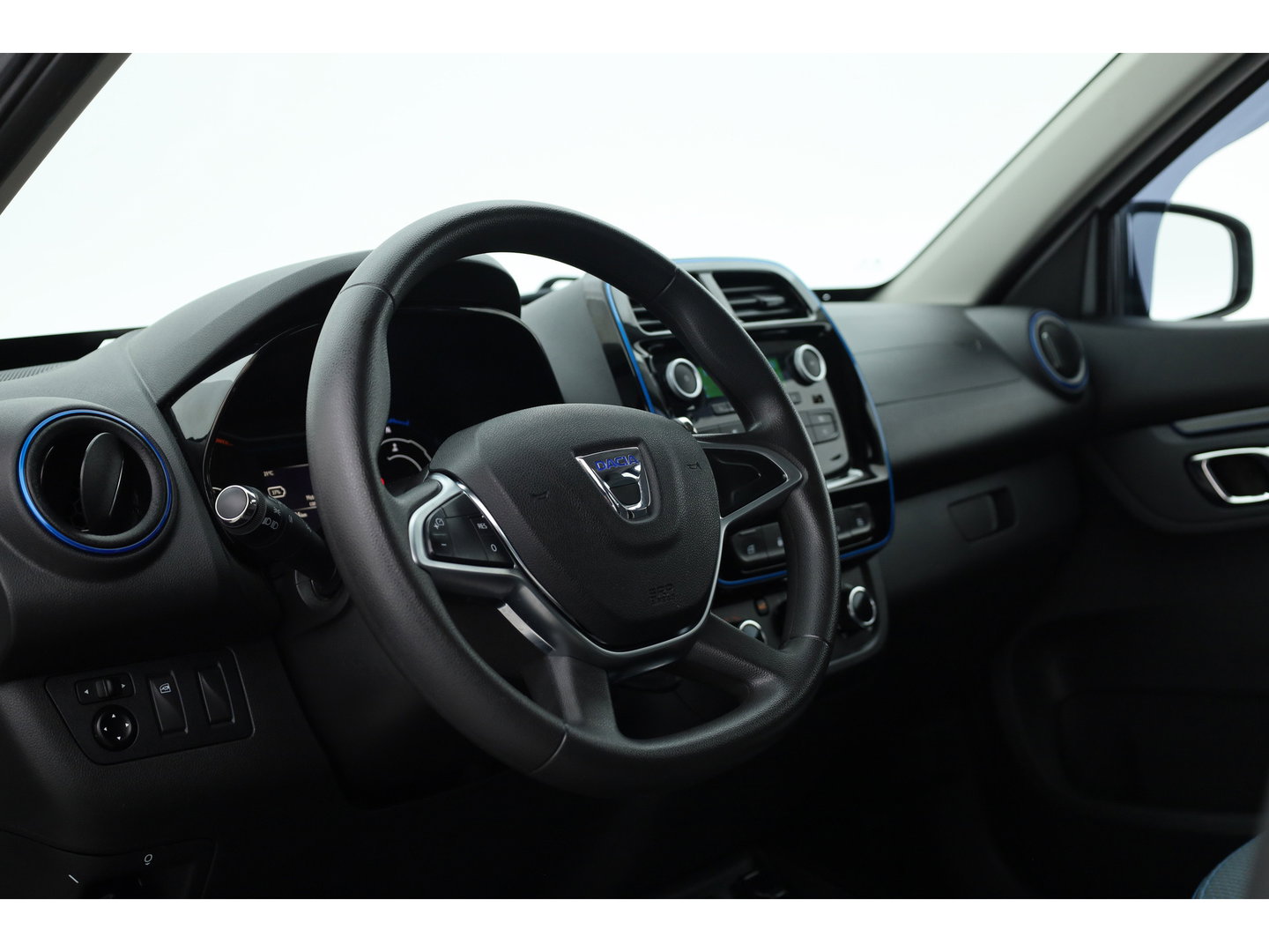 Dacia Spring Comfort 27 kWh | SOH 90% | Rijklaar! | All Season | Bluetooth | Airco | 14''