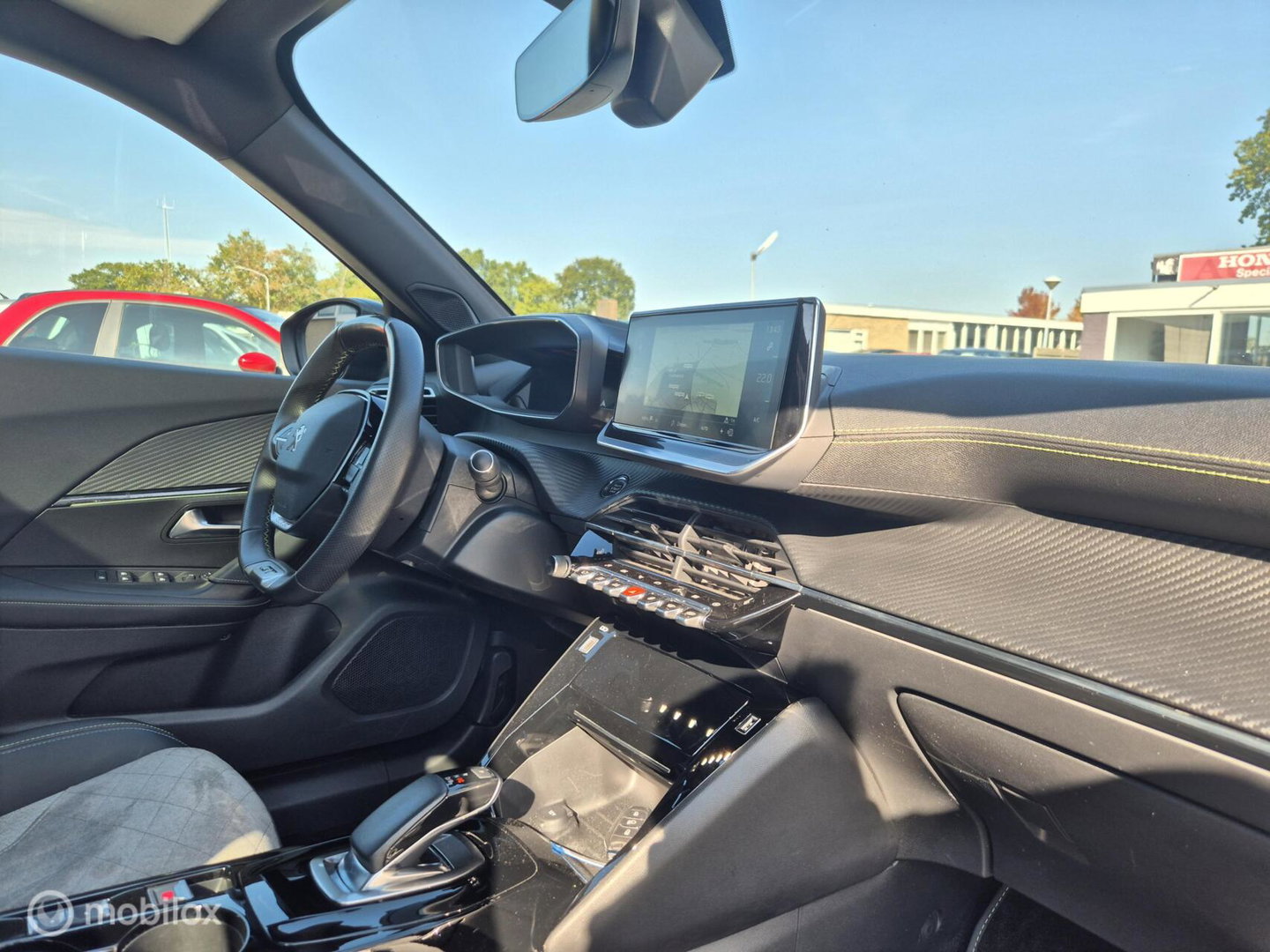 Peugeot e-2008 EV GT 50 kWh, Pano, 3-Fase, 90% SOH