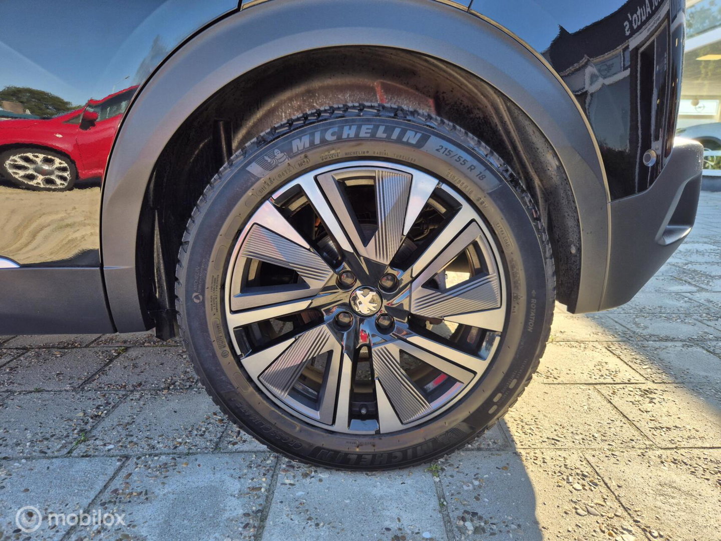 Peugeot e-2008 EV GT 50 kWh, Pano, 3-Fase, 90% SOH