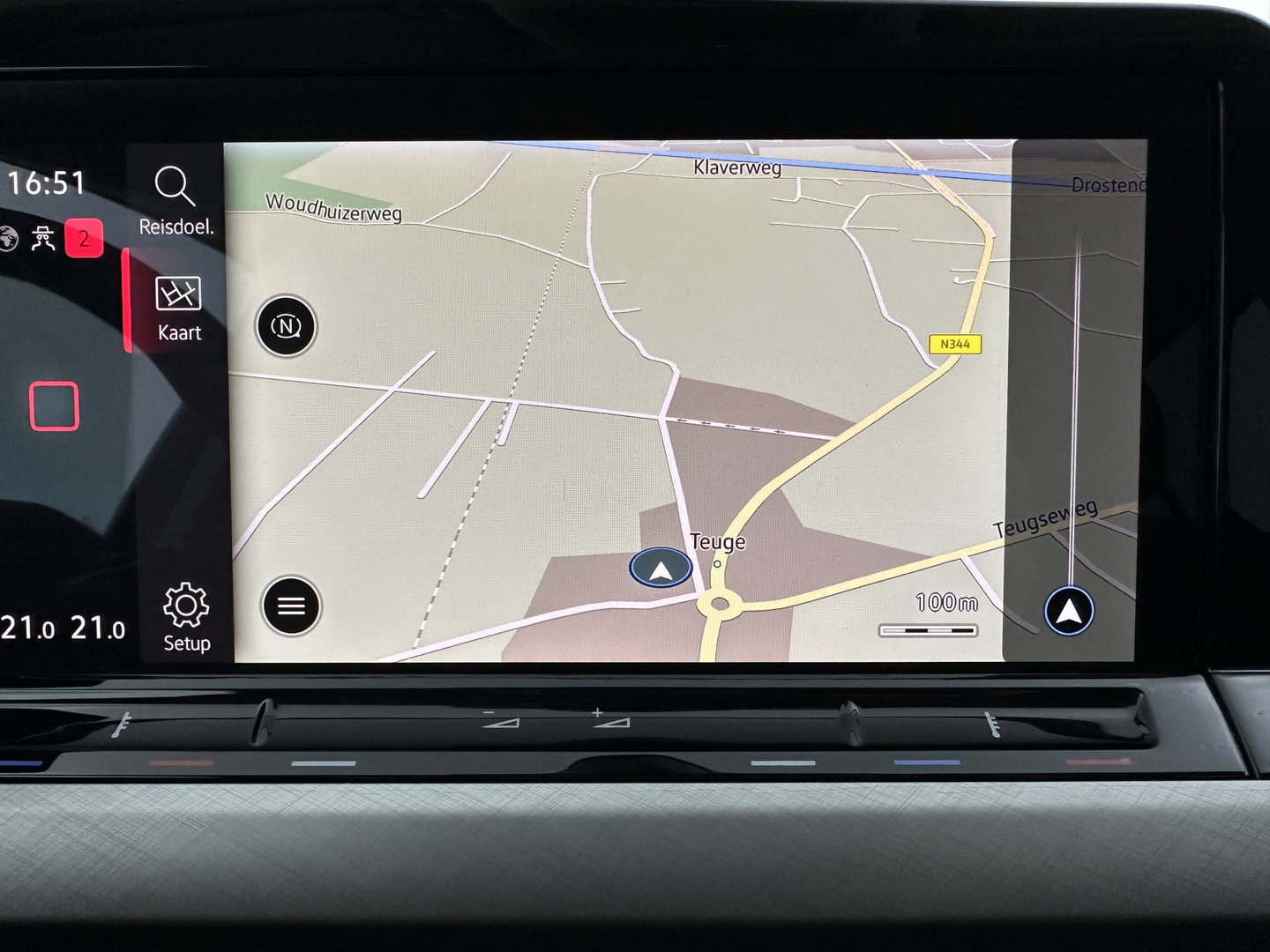 Volkswagen Golf 1.0 TSI Life *FULL-LED | ADAPTIVE-CRUISE | DIGI-COCKPIT | NAVI-FULLMAP | AMBIENT-LIGHT | COMFORT-SEATS | CAMERA | KEYLESS | DAB+ | PRIVACY-GLASS | ECC | PDC | 17''ALU*