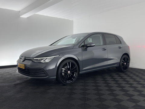 Volkswagen Golf 1.0 TSI Life *FULL-LED | ADAPTIVE-CRUISE | DIGI-COCKPIT | NAVI-FULLMAP | AMBIENT-LIGHT | COMFORT-SEATS | CAMERA | KEYLESS | DAB+ | PRIVACY-GLASS | ECC | PDC | 17''ALU*