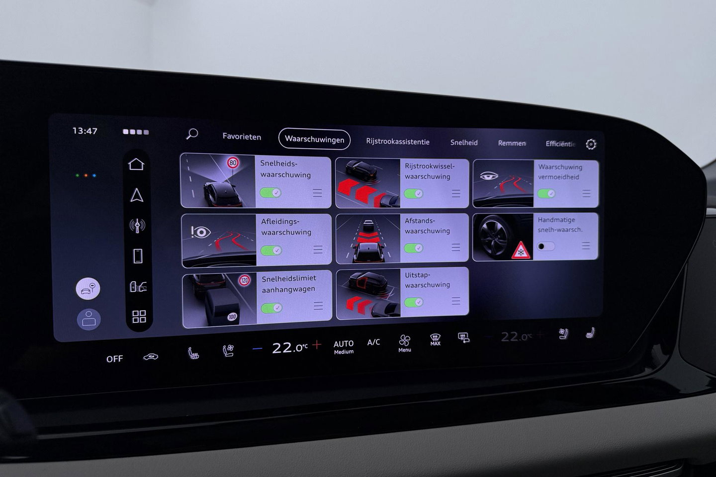Audi A6 Pro Line Competition Quattro | Luchtvering | Passenger Display | B&O | Panoramadak | 360° Camera | Stoelventilatie | Trekhaak | 21 Inch