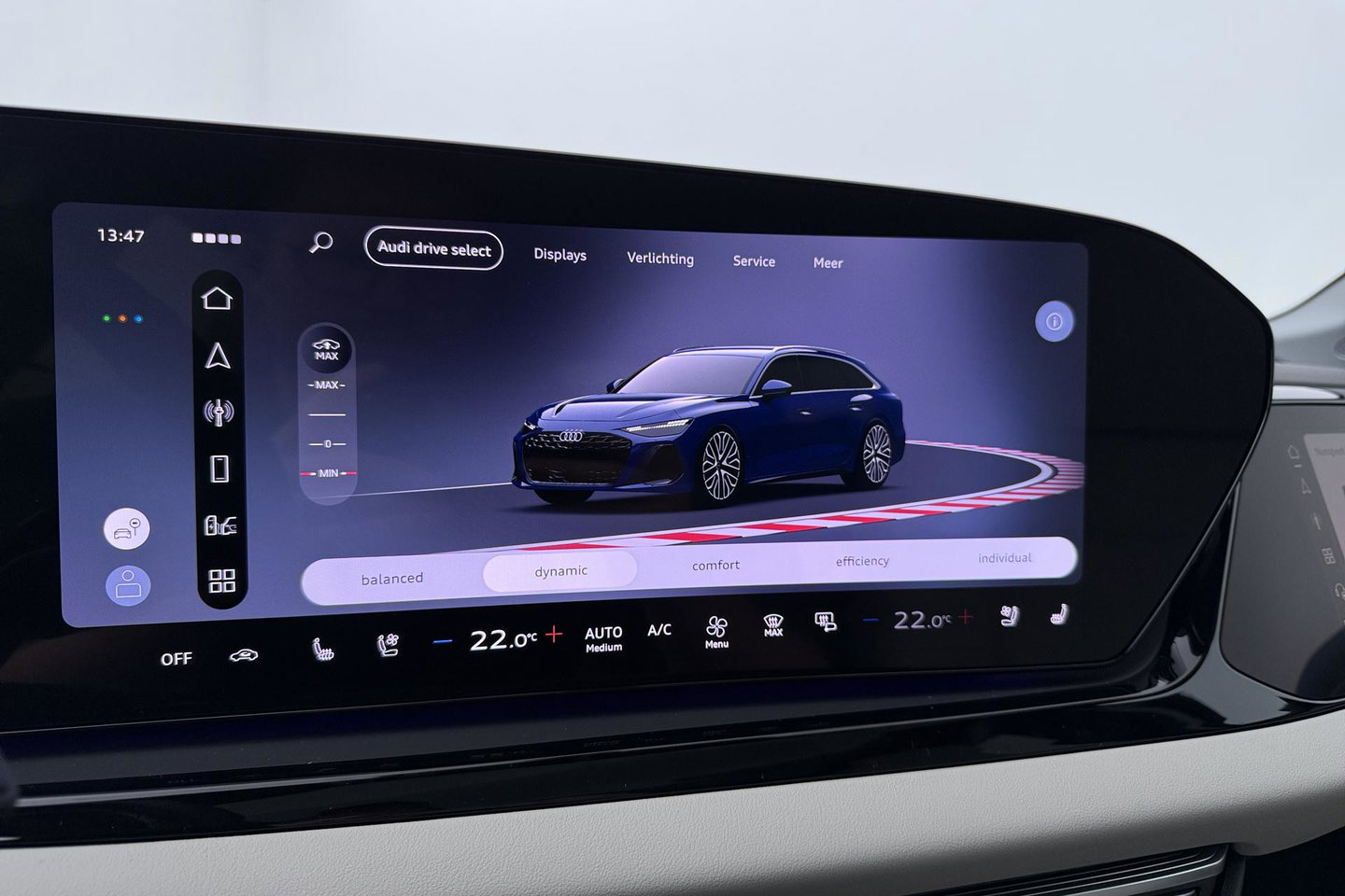 Audi A6 Pro Line Competition Quattro | Luchtvering | Passenger Display | B&O | Panoramadak | 360° Camera | Stoelventilatie | Trekhaak | 21 Inch