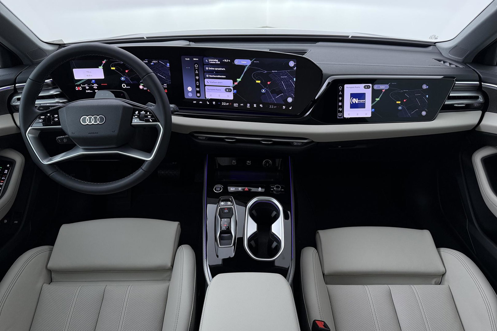 Audi A6 Pro Line Competition Quattro | Luchtvering | Passenger Display | B&O | Panoramadak | 360° Camera | Stoelventilatie | Trekhaak | 21 Inch