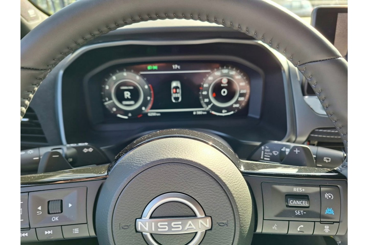 Nissan QASHQAI 1.3 MHEV X TEKNA PLUS AUTOMAAT PANO LMV WIDESCREEN