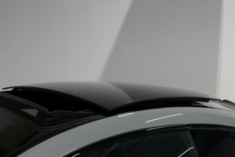 Mercedes-Benz CLE Coupé 300 e AMG Line / CLE 53 AMG Look / CLE 53 AMG Diffuser / Panamericana Grille / Panoramadak / Elektr. verstelbare voorstoelen + memory / Burmester 3D Surround Sound / Rondomzichtcamera / Ambienteverlichting / Digital Light / Stoelverwarming / HUD / 2