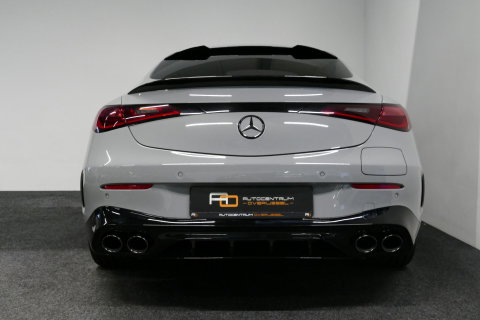 Mercedes-Benz CLE Coupé 300 e AMG Line / CLE 53 AMG Look / CLE 53 AMG Diffuser / Panamericana Grille / Panoramadak / Elektr. verstelbare voorstoelen + memory / Burmester 3D Surround Sound / Rondomzichtcamera / Ambienteverlichting / Digital Light / Stoelverwarming / HUD / 2