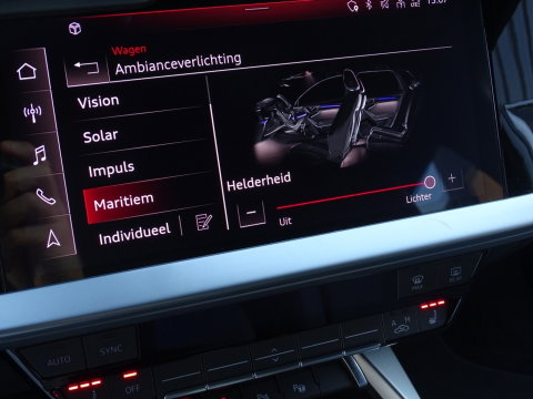 Audi A3 Sportback 35 TDI 150PK automaat / MMI / S-line / ACC / LED